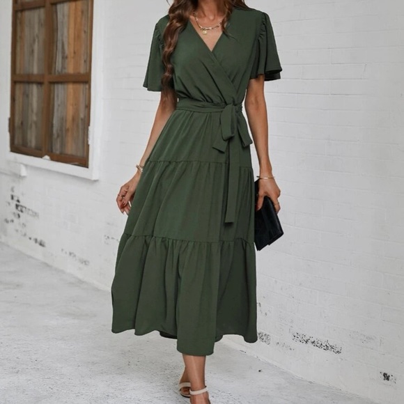 Boho butterfly sleeve ruffle hem belted dress - Picture 2 of 16